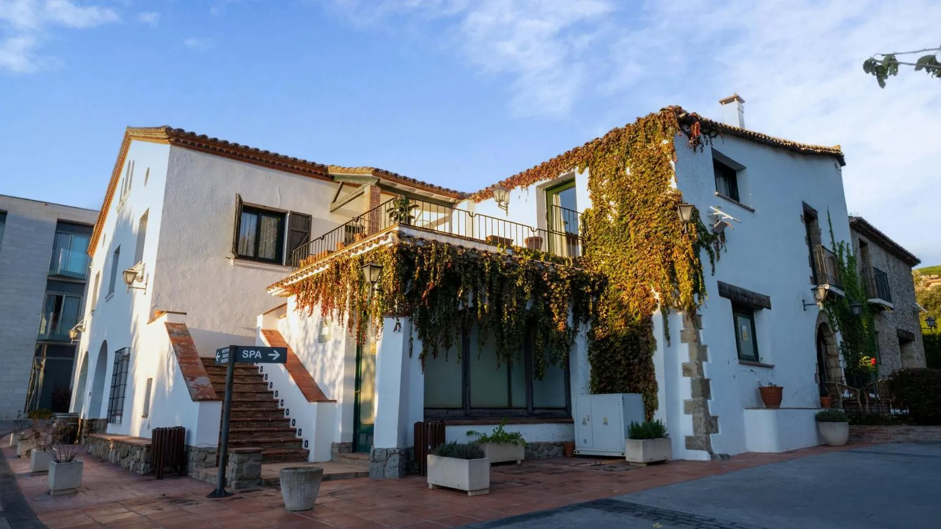 ****  Hotel & Spa Golden Barcelona Vallromanes Spain